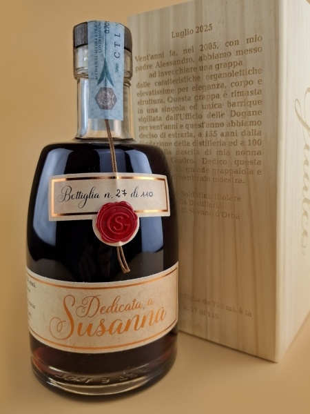 DEDICATA A SUSANNA 700 ml. DEDICATA A SUSANNA 700 ml.